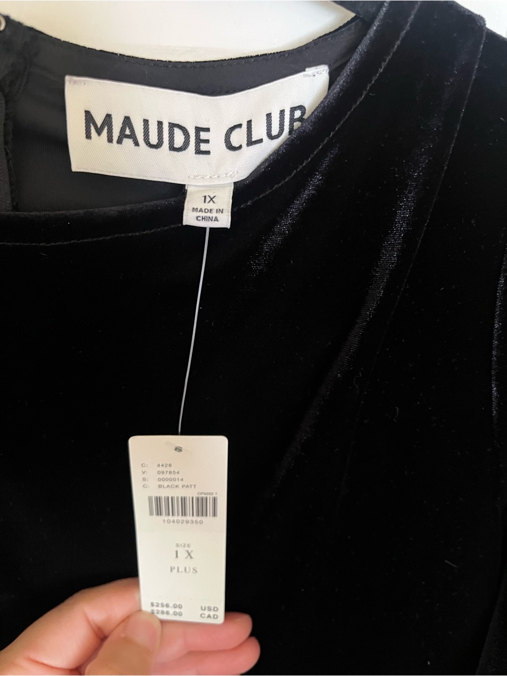 Maude Club Kira Twofer Maxi Dress
606 - Picture 4 of 8
